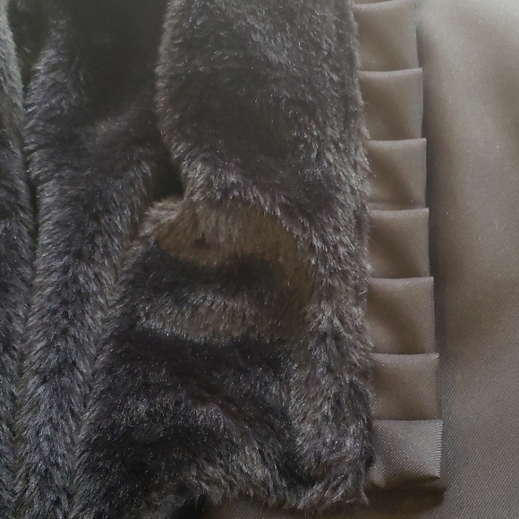 Heavy Red Jacket - Picture 7 of 7